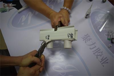 PP專(zhuān)用膠水粘接PP塑料殼,結(jié)構(gòu)AB膠膠水