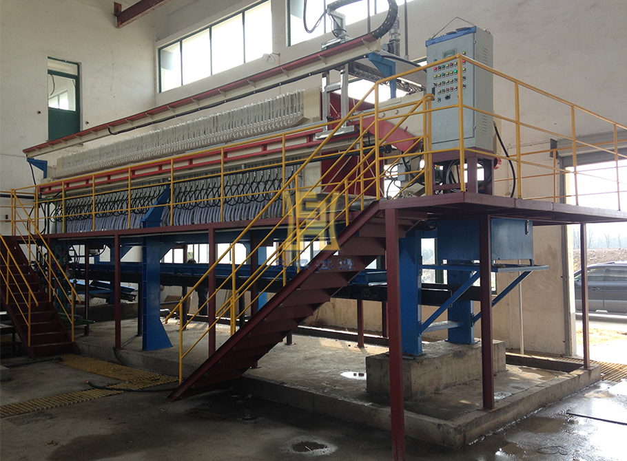 污泥壓濾機出料渾濁是怎么回事？